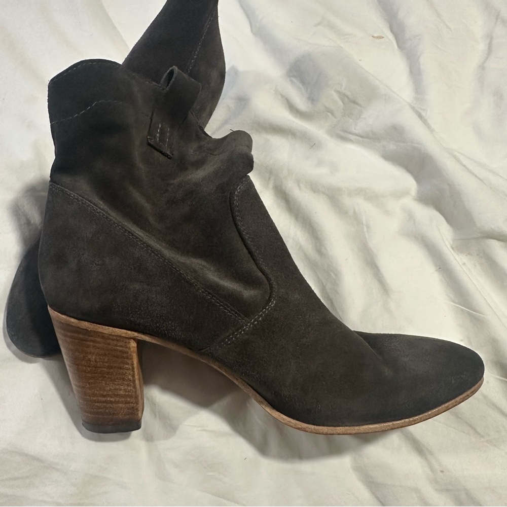 ALBERTO FERMANI Italy CHIARA Ankle Boot Suede Leather size 41 reg $495 - Picture 10 of 11